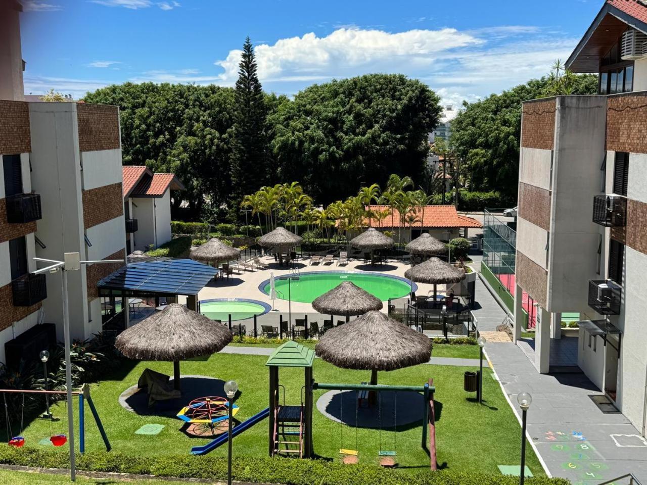 Apartamento De 3 Dormitorios Na Praia Brava - Condominio Curima Florianópolis Esterno foto